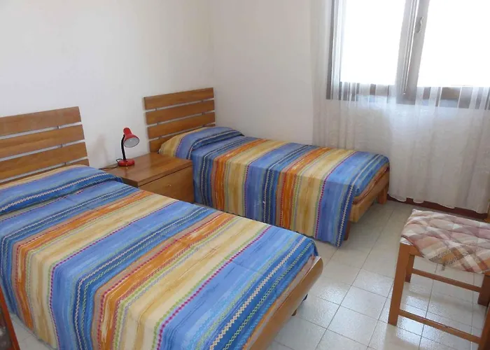 In 38279 * 비비오네